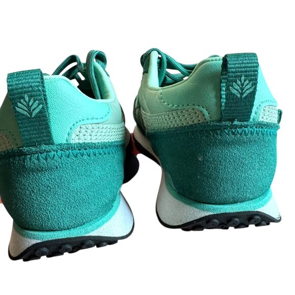 Puma‎ X Pokémon Bulbasaur Kids Sneakers NIB Size 1.5C - Picture 5 of 12